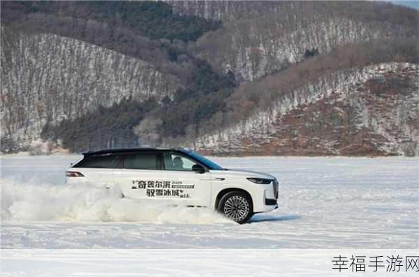 冰雪快艇赛震撼登场，极速驰骋，挑战冰雪极限！