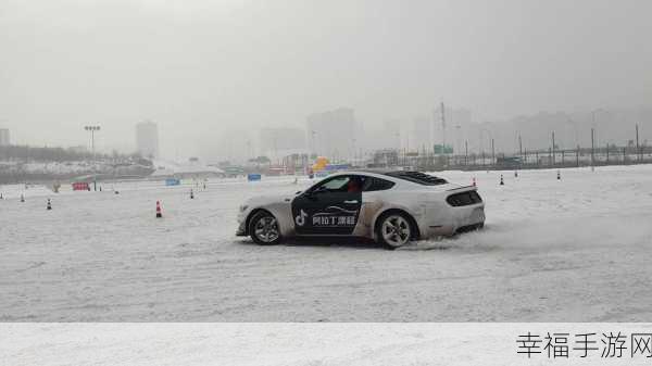 冬季赛车手机版震撼上线！3D竞速挑战，冰雪赛道激情对决