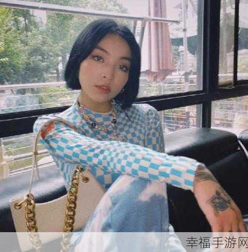 X姓女RAPPER的首次亮相：X姓女RAPPER震撼首秀，展现非凡才华与魅力